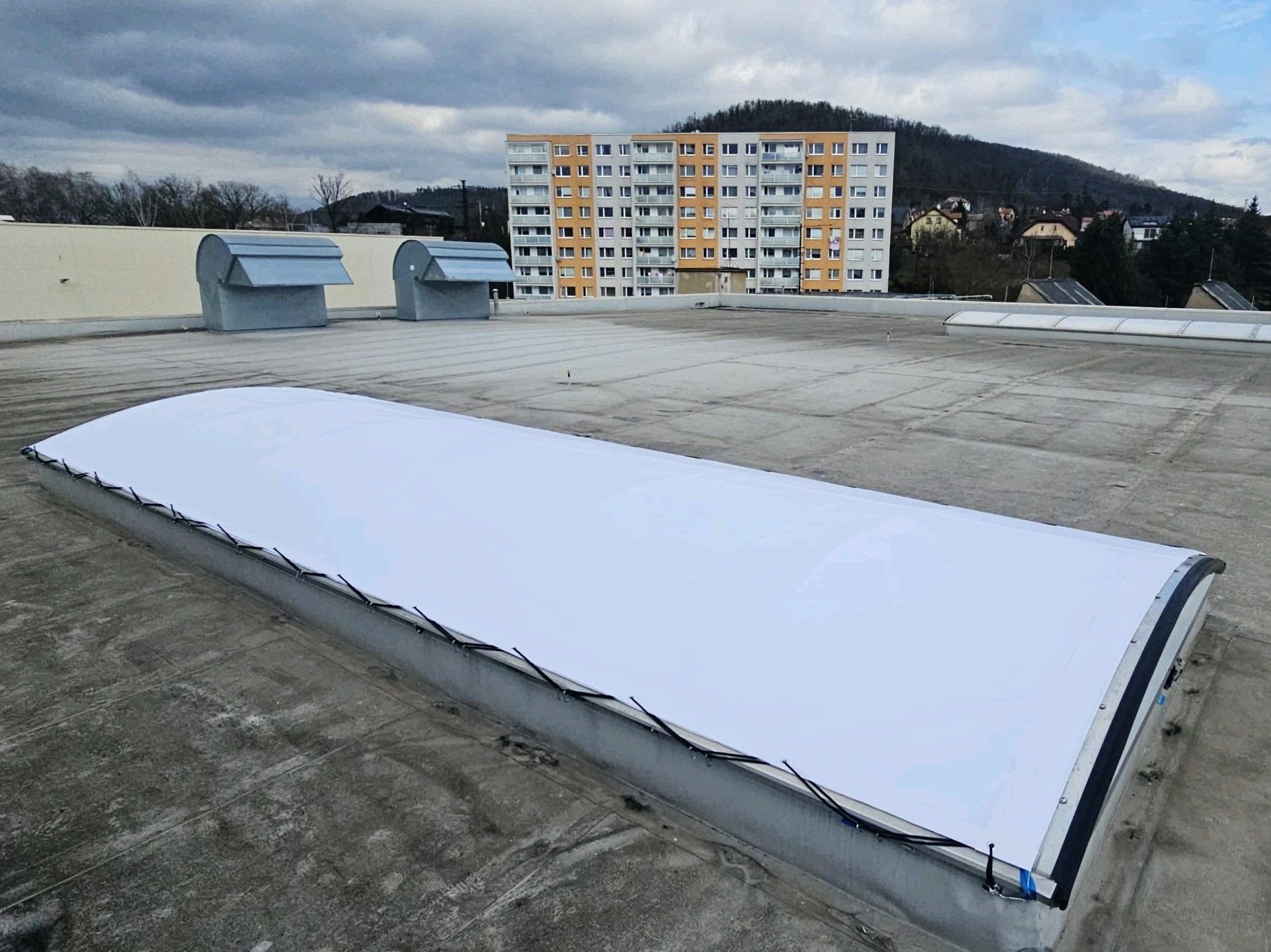       
          Případová studie: Proč může přirozené slunce kazit výsledek tisku
      